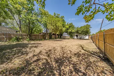 1534 Marfa Avenue, Dallas, TX 75216 - Photo 33