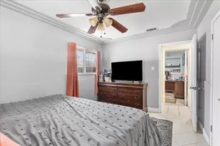 7228 Nosilla St, Fort Worth, TX 76112 - Photo 9