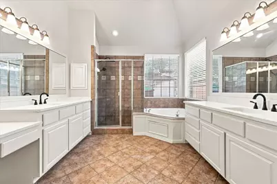 708 Lakeway Drive, Keller, TX 76248 - Photo 21