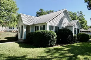 1108 N Reilley St, Goldthwaite, TX 76844 - Photo 3