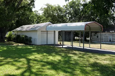 1108 N Reilley Street, Goldthwaite, TX 76844 - Photo 11