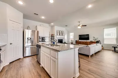 1996 Sunnybrook Drive, Heartland, TX 75126 - Photo 3