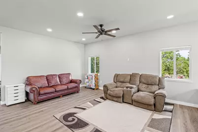 5908 Collins Court, Granbury, TX 76048 - Photo 21