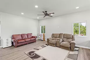 5908 Collins Ct, Granbury, TX 76048 - Photo 21
