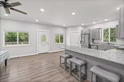5908 Collins Court, Granbury, TX 76048 - Photo 13