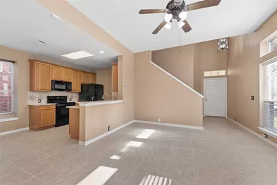 11256 Newgate Drive, Frisco, TX 75035 - Photo 7
