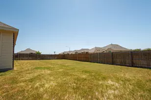 14801 Holster Trl, Fort Worth, TX 76052 - Photo 33
