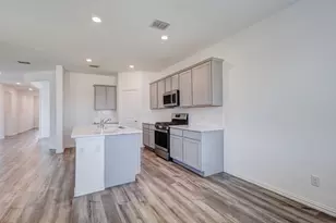 14801 Holster Trl, Fort Worth, TX 76052 - Photo 13