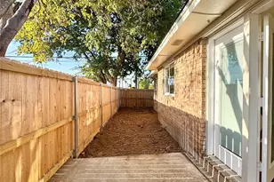 2201 Summer Pl Dr, Arlington, TX 76014 - Photo 21