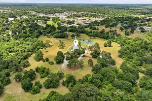 601 E Collard St, Madisonville, TX 77864 - Photo 5