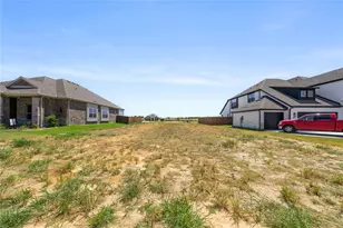 1973 Daybreak Dr, Venus, TX 76009 - Photo 1