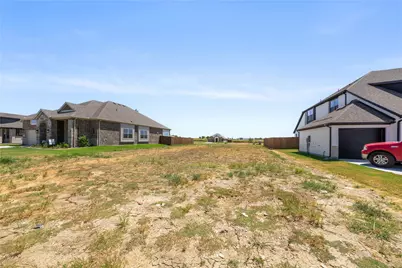 1973 Daybreak Drive, Venus, TX 76009 - Photo 11