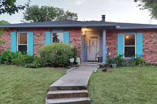 241 S Young Blvd, DeSoto, TX 75115 - Photo 1