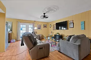 241 S Young Blvd, DeSoto, TX 75115 - Photo 19