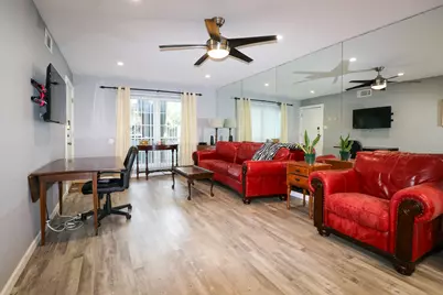5306 Fleetwood Oaks Avenue #126, Dallas, TX 75235 - Photo 7