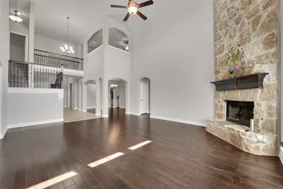 2743 Chimney Rock Road, Burleson, TX 76028 - Photo 7
