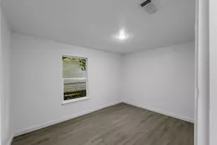 1411 Swiss St, Arlington, TX 76010 - Photo 21