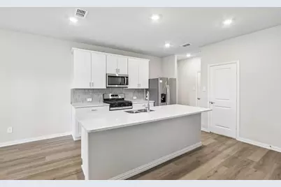 2516 Nicole Drive, Denton, TX 76208 - Photo 3