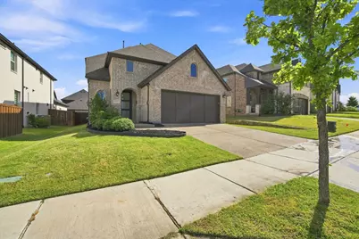 1749 Dartmoor Drive, Carrollton, TX 75010 - Photo 3