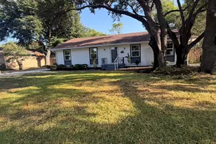 1818 Walnut Ave, Carrollton, TX 75006 - Photo 1
