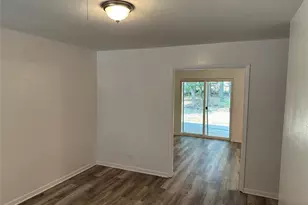 33 Somerset Terrace, Bedford, TX 76022 - Photo 5