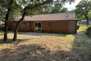 33 Somerset Terrace, Bedford, TX 76022 - Photo 25