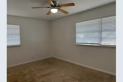 33 Somerset Terrace, Bedford, TX 76022 - Photo 15