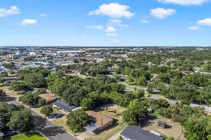 316 Cranbrook Dr, Woodway, TX 76712 - Photo 33