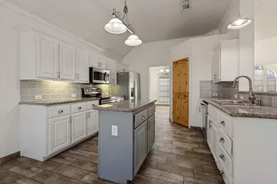 2601 Ridgemeade Drive, Garland, TX 75040 - Photo 9