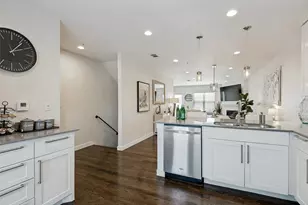 3922 Gilbert Ave, Dallas, TX 75219 - Photo 9