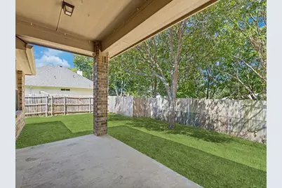 504 Hidden Meadow Court, DeSoto, TX 75115 - Photo 11