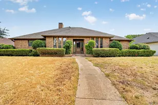 10130 Woodlake Dr, Dallas, TX 75243 - Photo 3