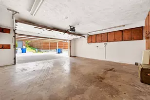 10130 Woodlake Dr, Dallas, TX 75243 - Photo 39