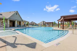 1016 Birkdale Dr, Justin, TX 76247 - Photo 9