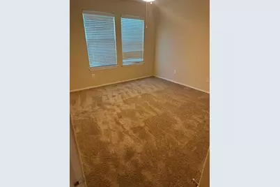 412 Marble Creek Drive, Fort Worth, TX 76131 - Photo 7