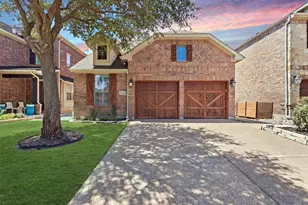 1324 Cog Hill Dr, Fort Worth, TX 76120 - Photo 1