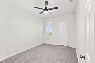 1324 Cog Hill Dr, Fort Worth, TX 76120 - Photo 25