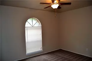 2937 Emberwood Dr, Garland, TX 75043 - Photo 5