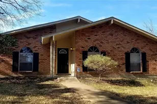 2937 Emberwood Dr, Garland, TX 75043 - Photo 1