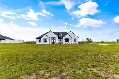 8410 County Road 301, Grandview, TX 76050 - Photo 1