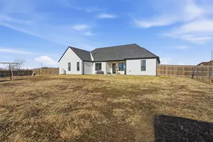 8410 County Rd 301, Grandview, TX 76050 - Photo 27