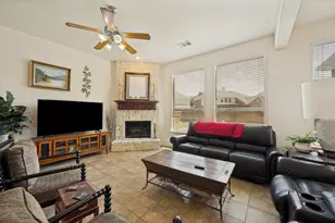 6133 Lamb Creek Dr, Fort Worth, TX 76179 - Photo 3