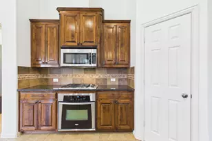 811 Ethan Rd, Argyle, TX 76226 - Photo 13