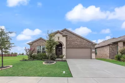 11229 Guinness Drive, Fort Worth, TX 76052 - Photo 1