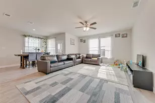 11229 Guinness Dr, Fort Worth, TX 76052 - Photo 17