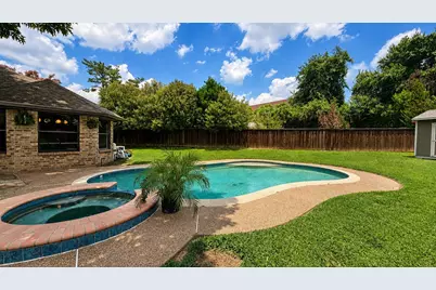 902 Briarcliff Court, Arlington, TX 76012 - Photo 29