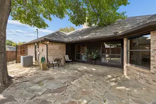 902 Briarcliff Ct, Arlington, TX 76012 - Photo 27