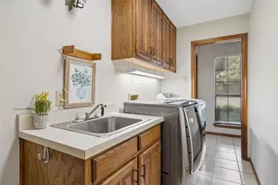 902 Briarcliff Ct, Arlington, TX 76012 - Photo 25