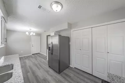 2666 Kellogg Avenue, Dallas, TX 75216 - Photo 15