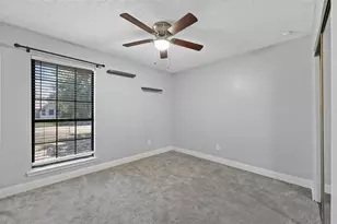 2530 Seven Hills Dr, Grand Prairie, TX 75052 - Photo 15
